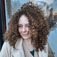 Mizone beauty afro frizura minival